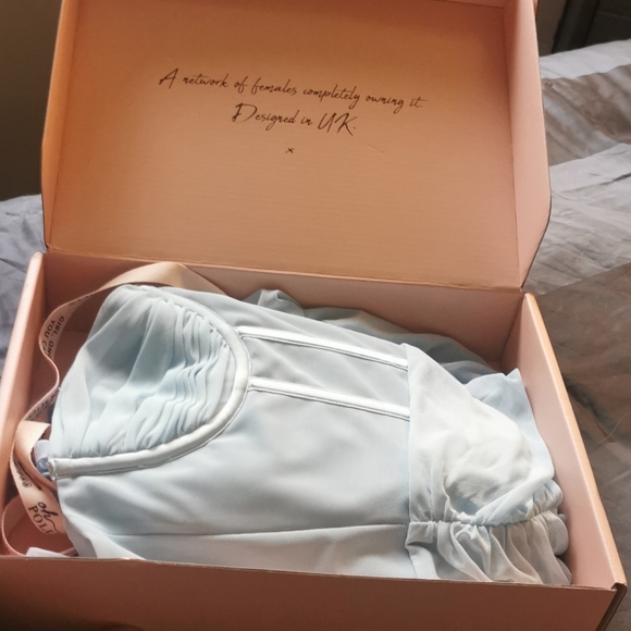 Brand New Dress Never Worn - Picture 7 of 7